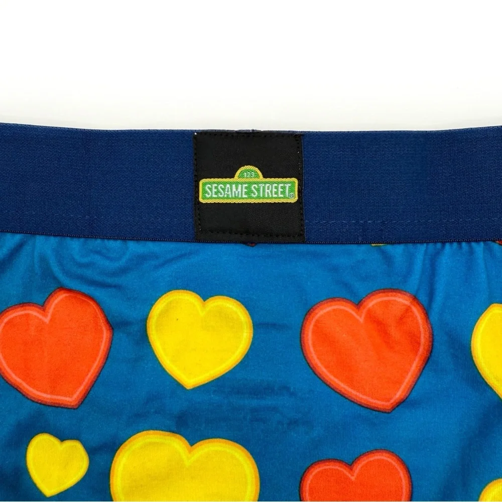 Sesame Street Elmo Crazy Boxer Briefs Mens Small Underwear Hearts Blue Fun Gift